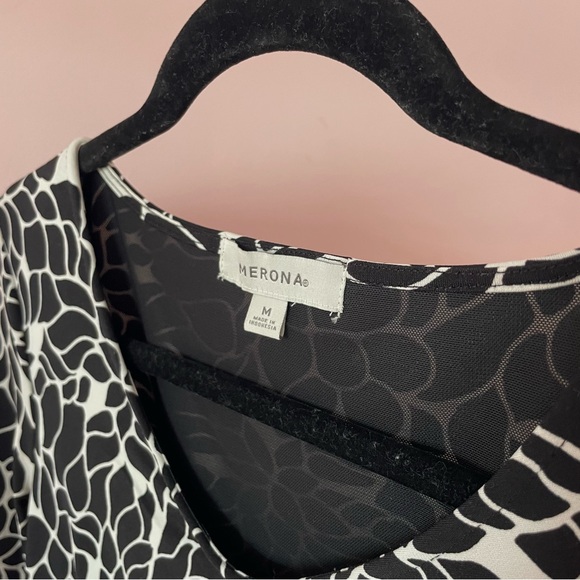 Merona Patterned Blouse - Picture 3 of 3